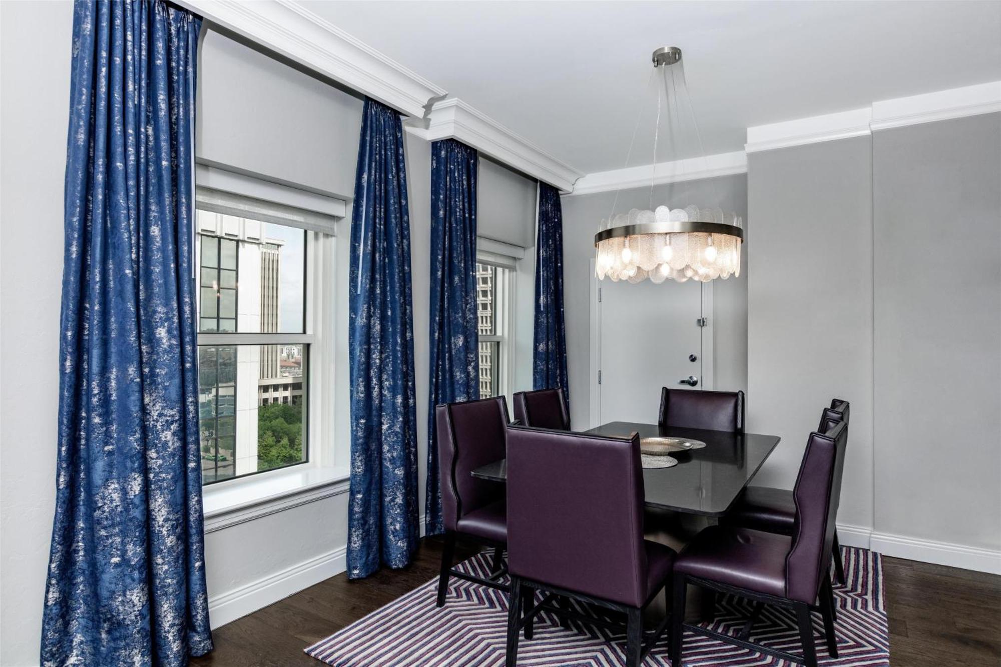 The Skirvin Hilton Hotel 4*