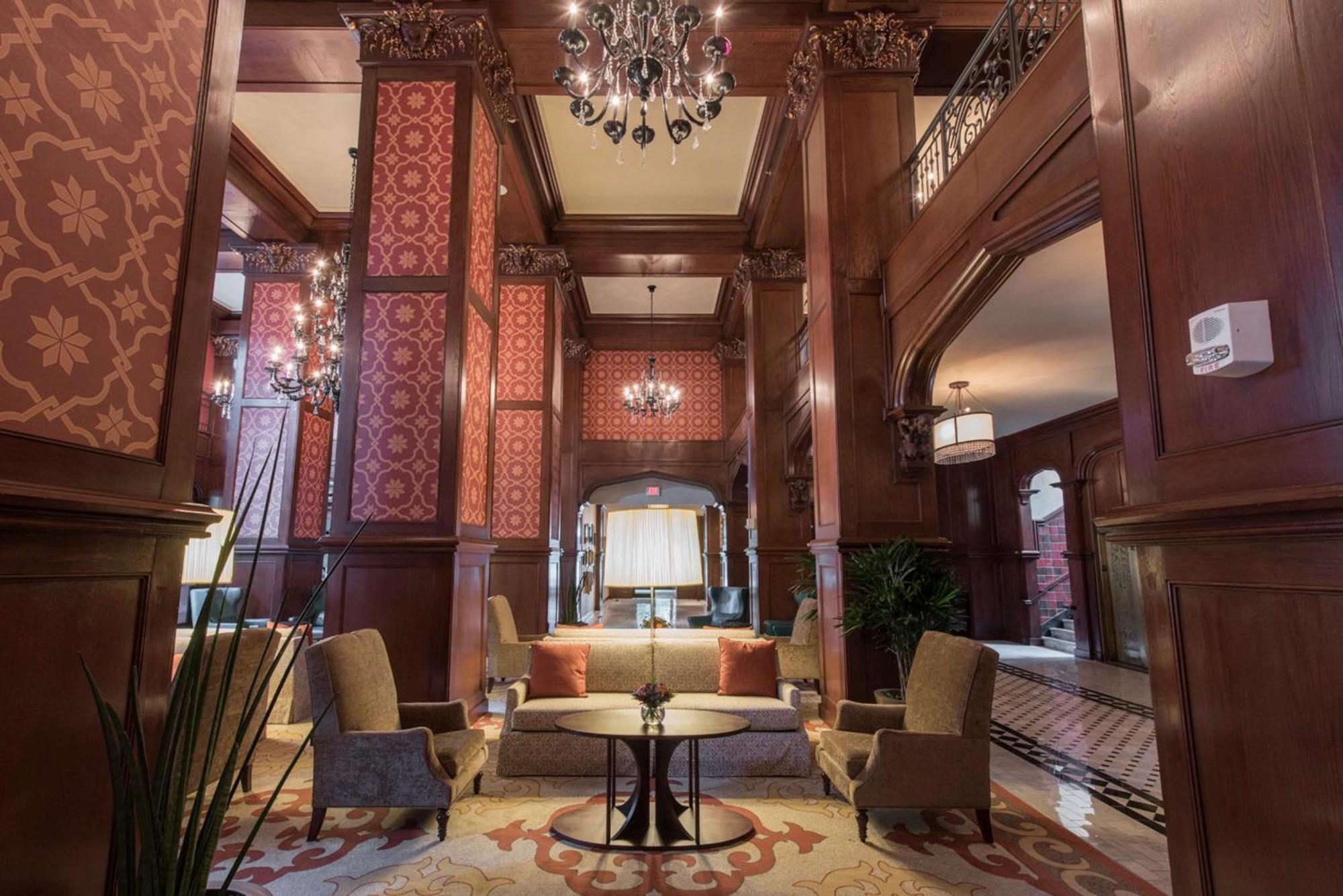 The Skirvin Hilton Hotel Oklahoma City