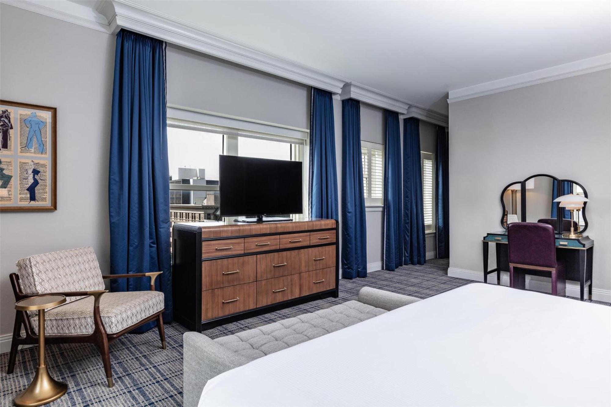 The Skirvin Hilton