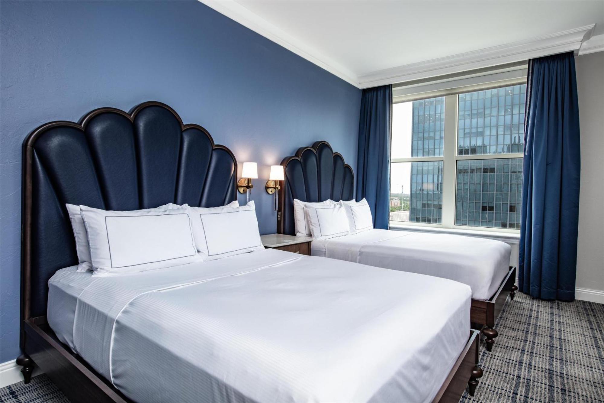 Hotel The Skirvin Hilton 4*